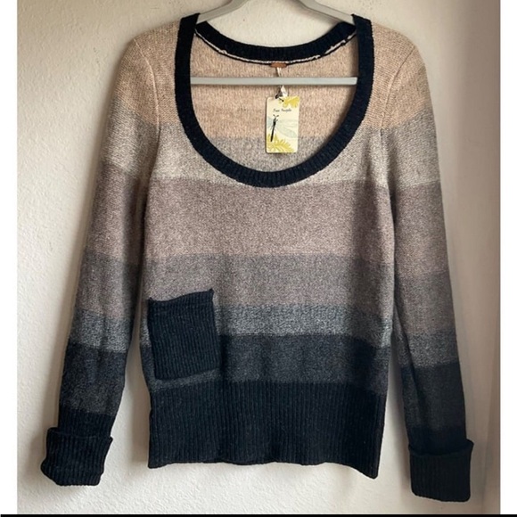 NWT Free People wool sweater size M - Picture 1 of 10